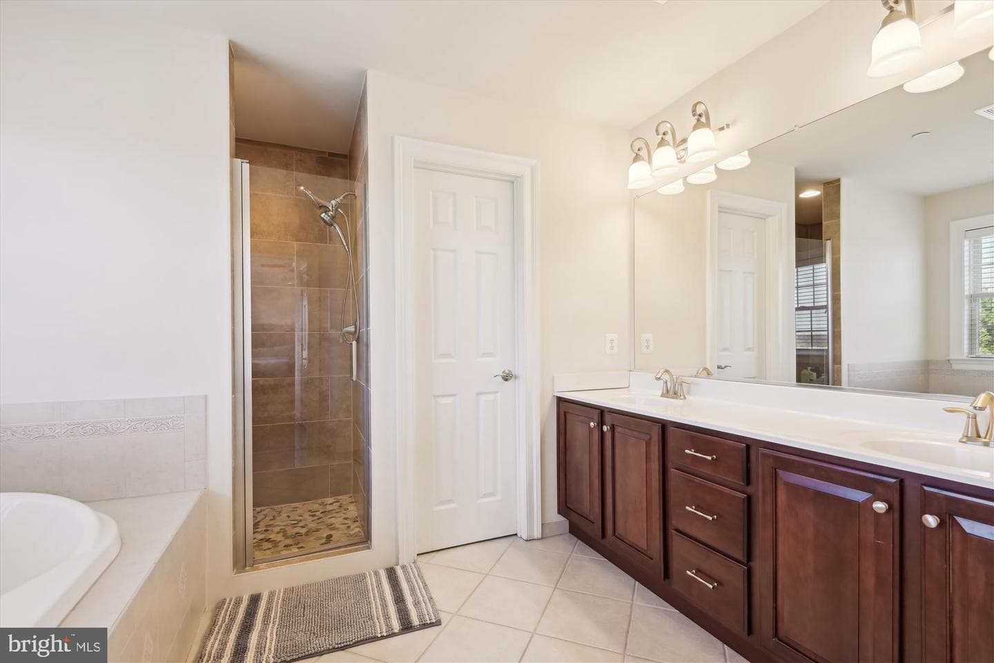 1280 Cambria Road photo 45