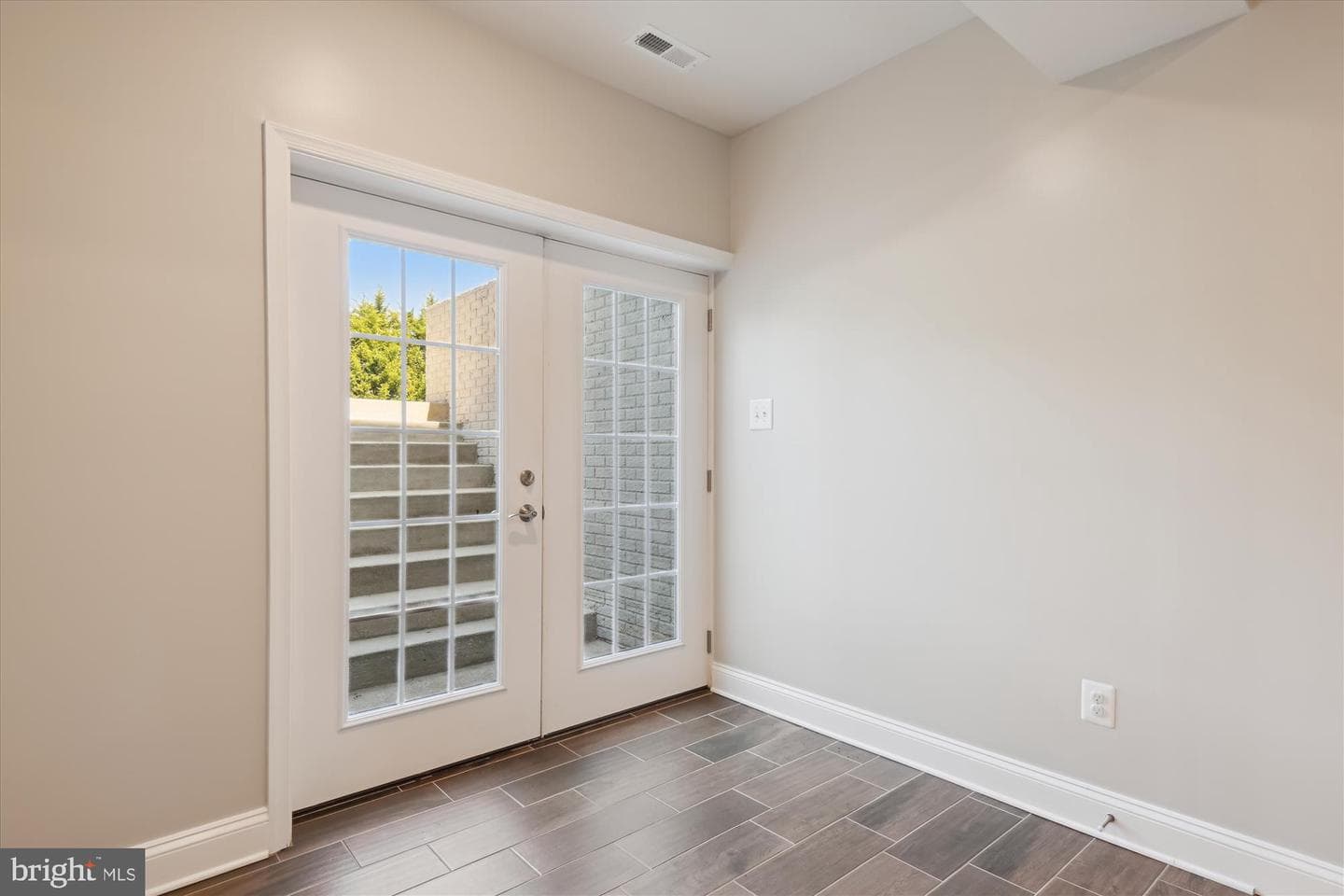 1280 Cambria Road photo 51