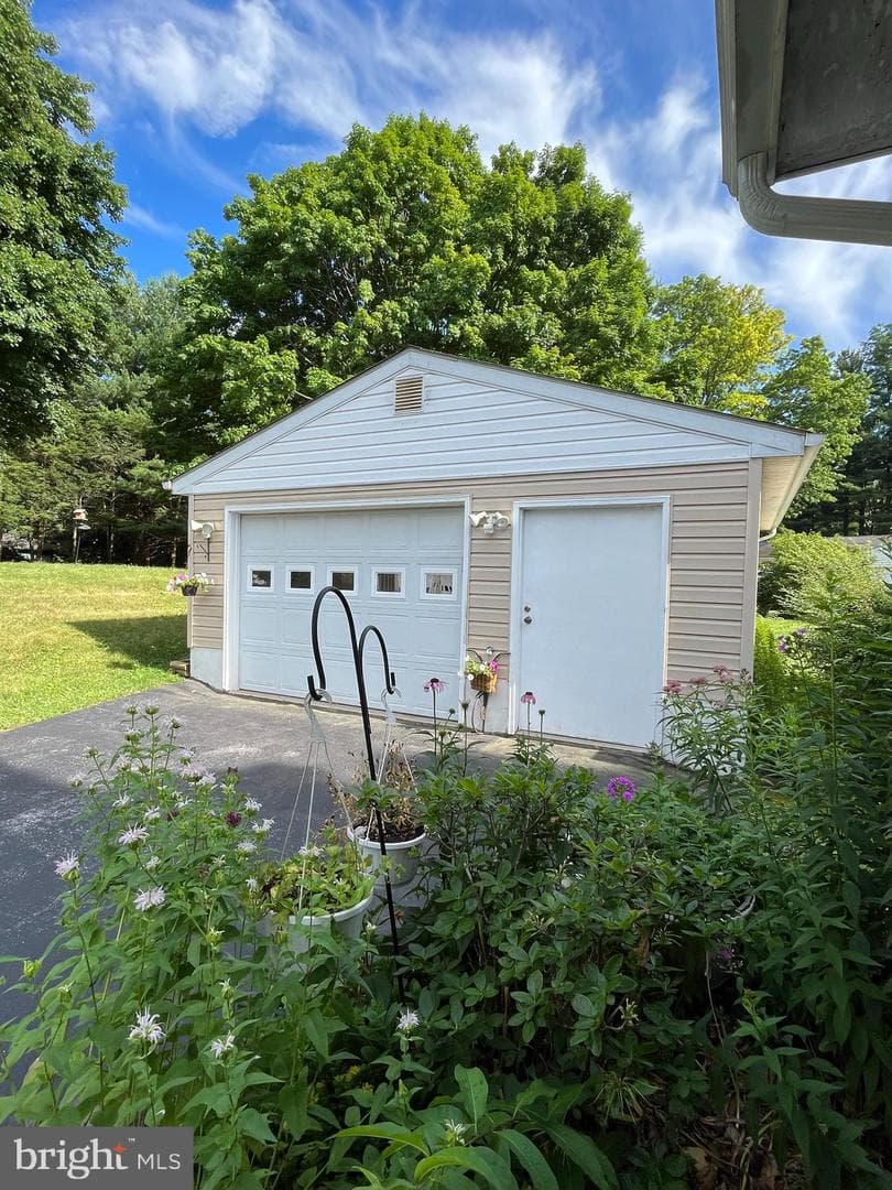 1205 Carrollyn Drive photo 37
