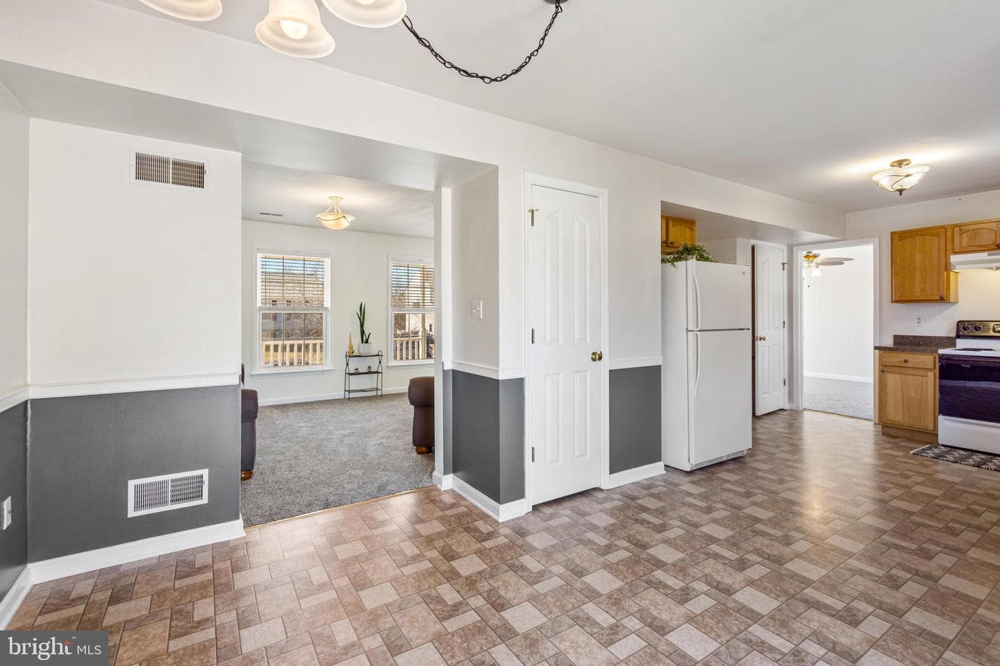 72 Crimson Avenue photo 10