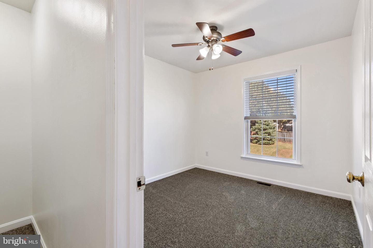 72 Crimson Avenue photo 15