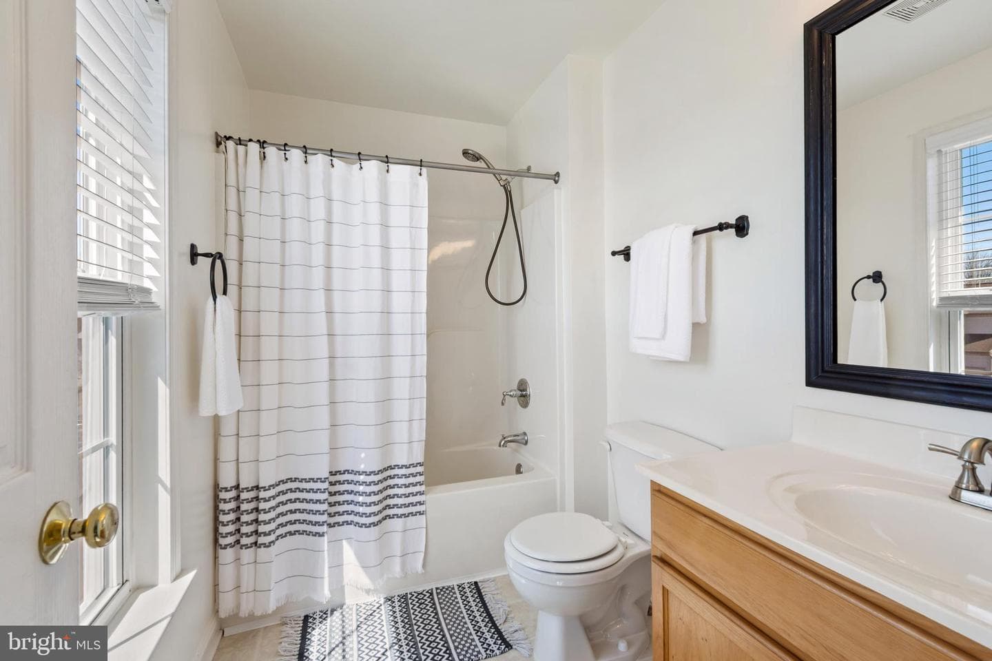 72 Crimson Avenue photo 21