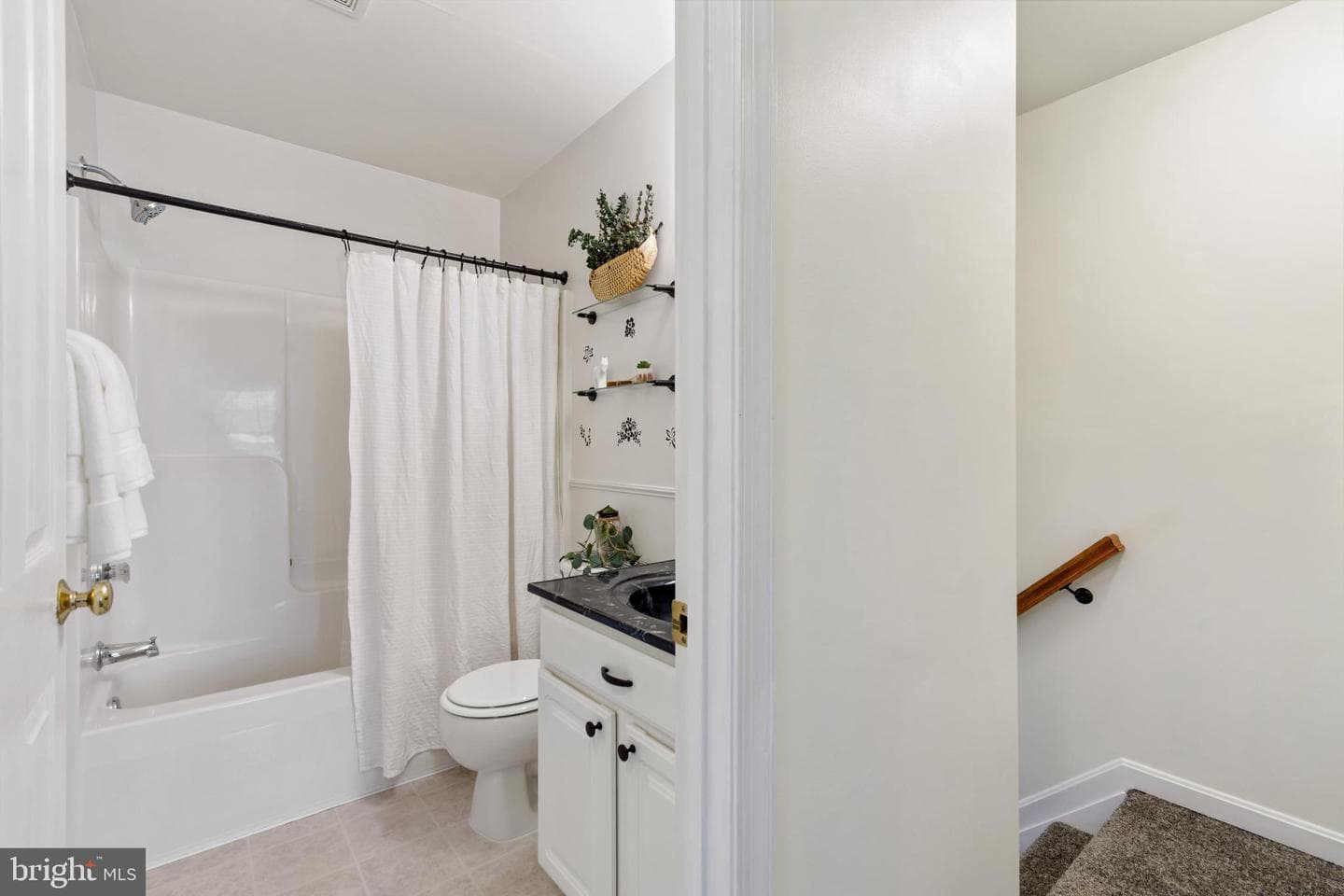 72 Crimson Avenue photo 28