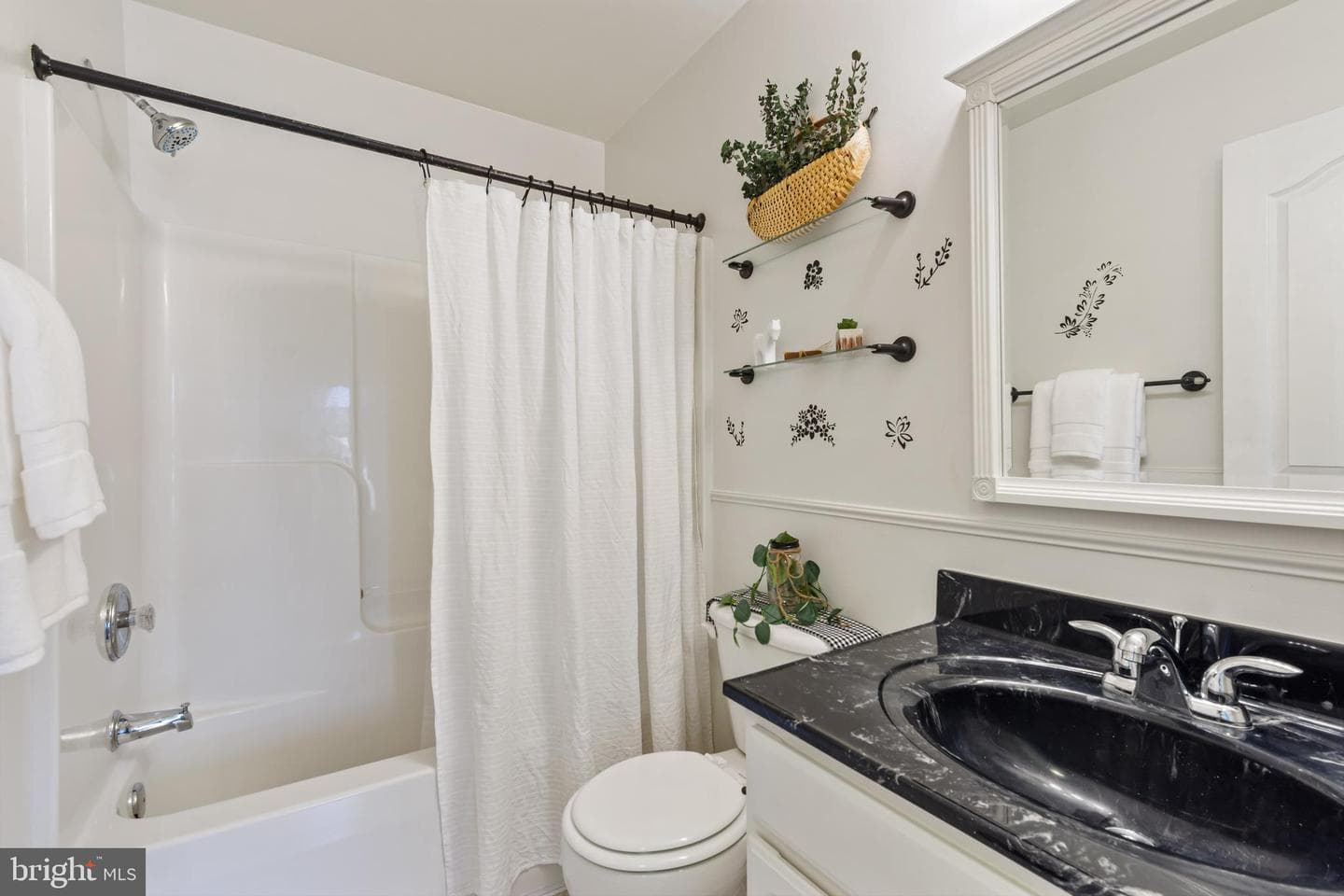 72 Crimson Avenue photo 29