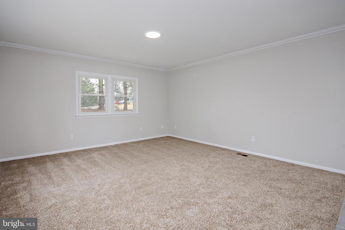 7027 Carmae Road photo 16