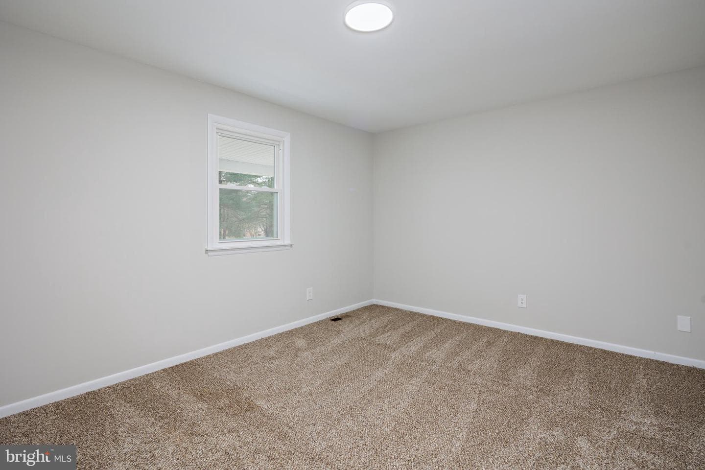 7027 Carmae Road photo 19