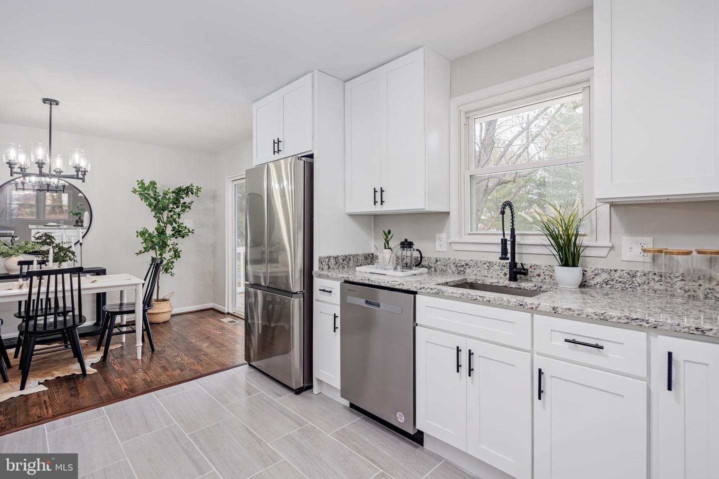 7027 Carmae Road photo 3