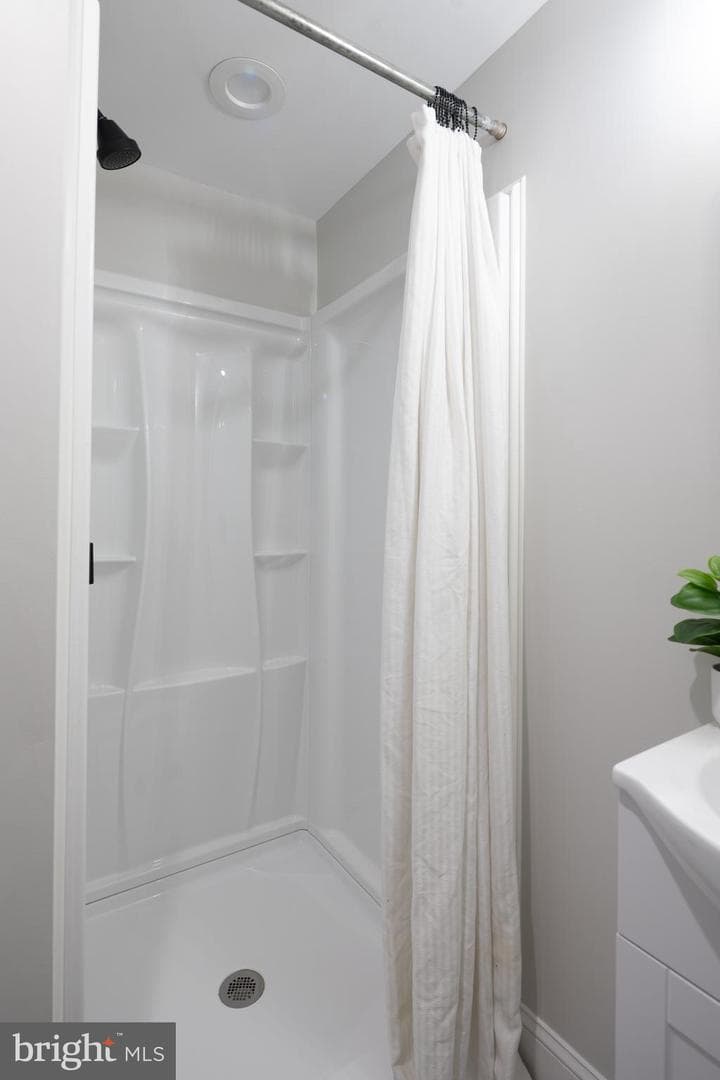 7027 Carmae Road photo 34
