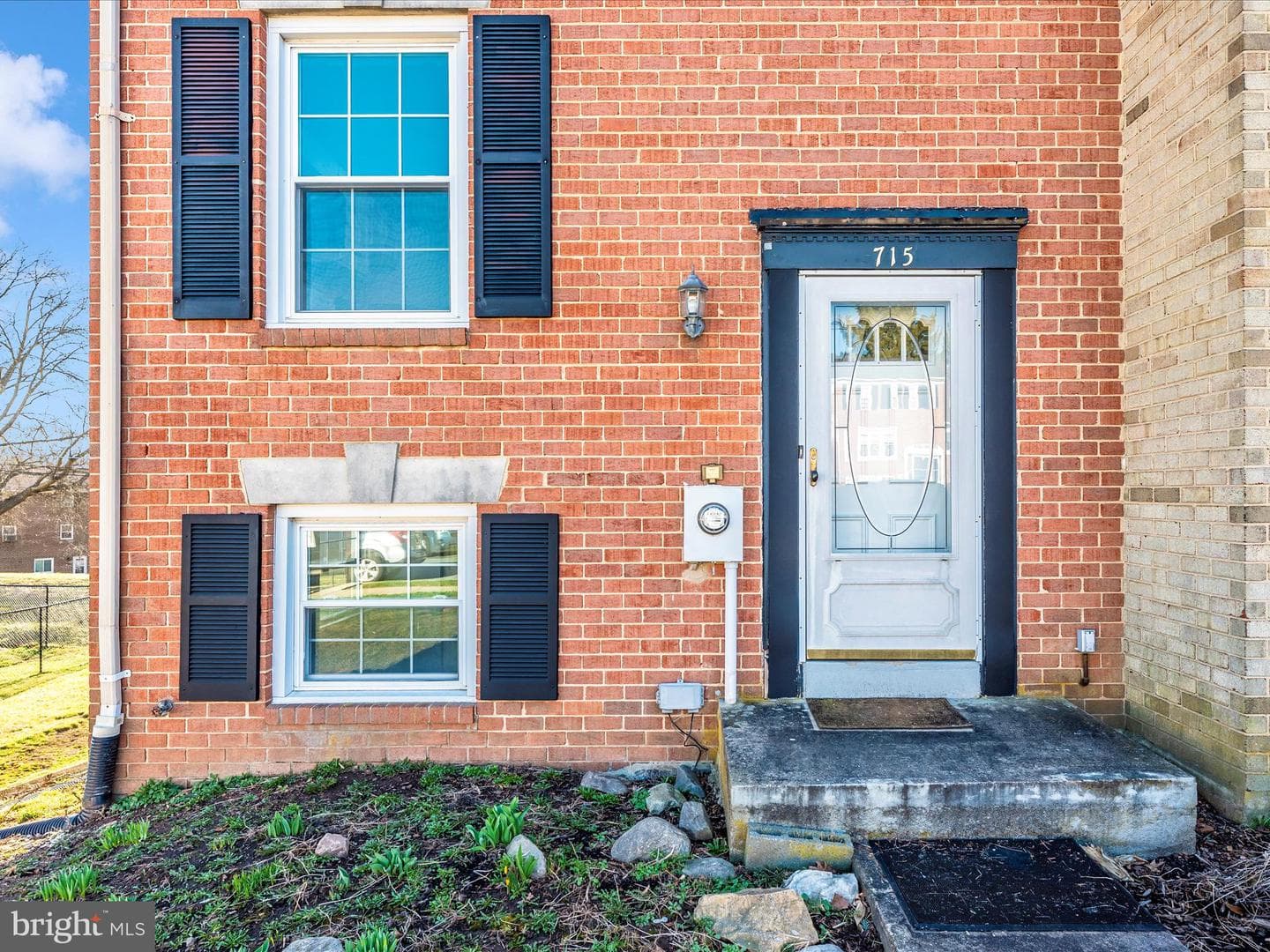 715 Horpel Drive photo 2