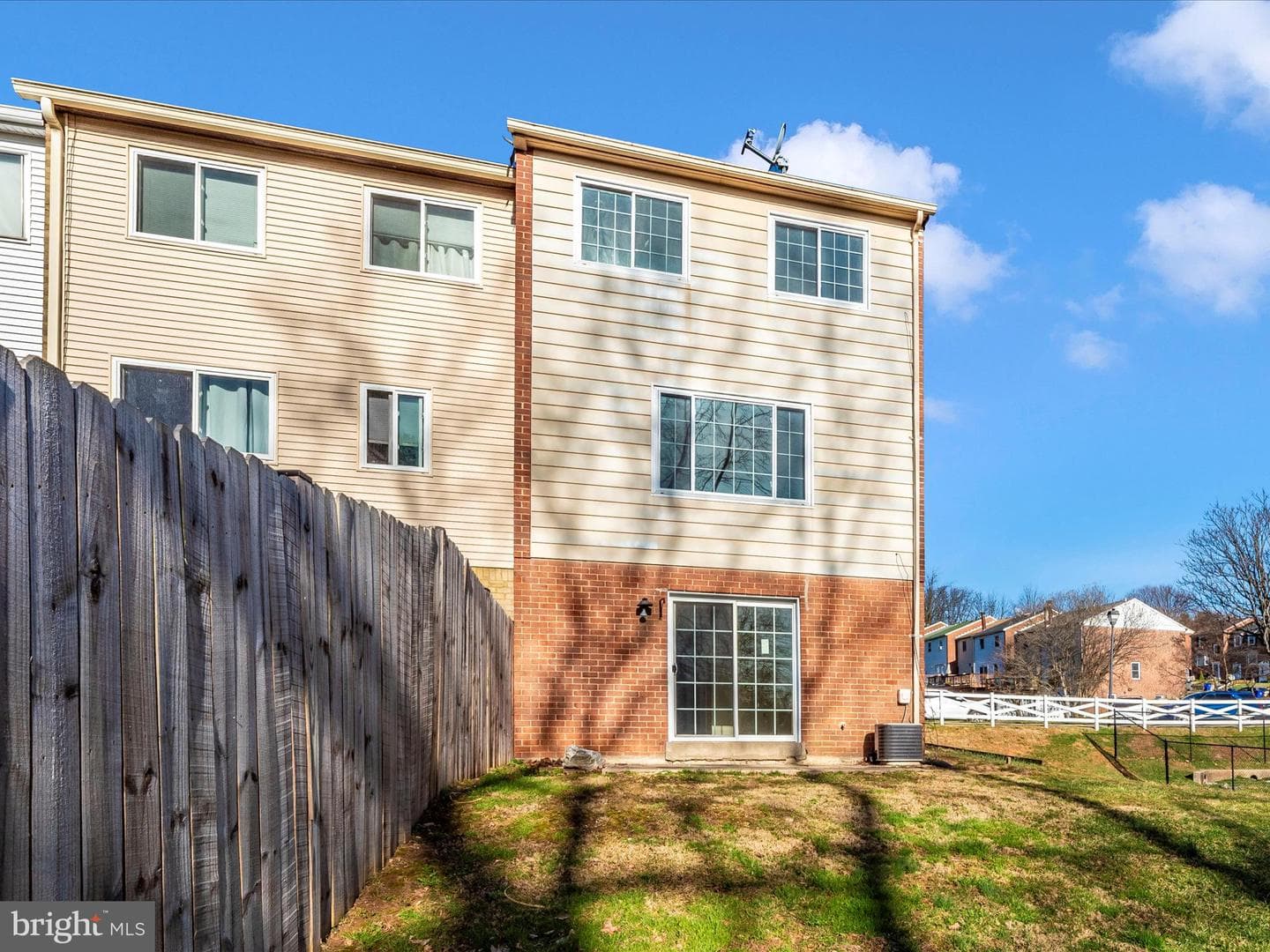 715 Horpel Drive photo 40