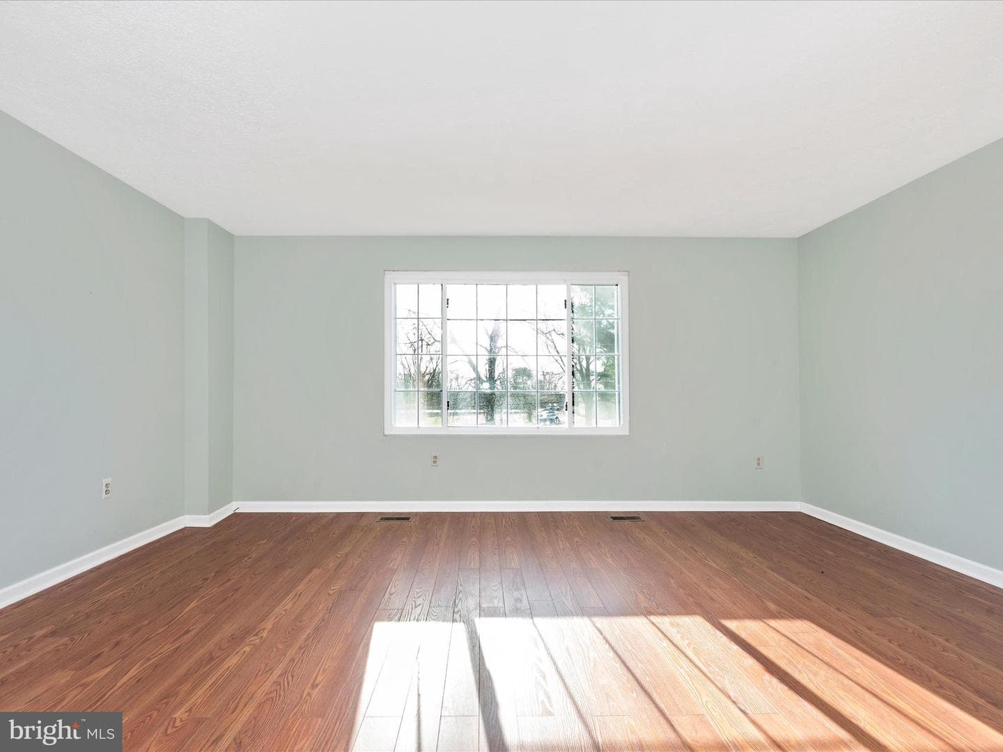 715 Horpel Drive photo 5