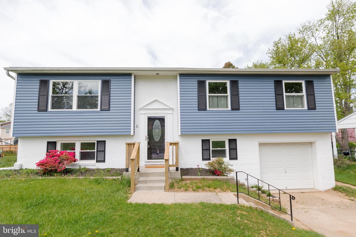 6 Valley Bend Road photo 2