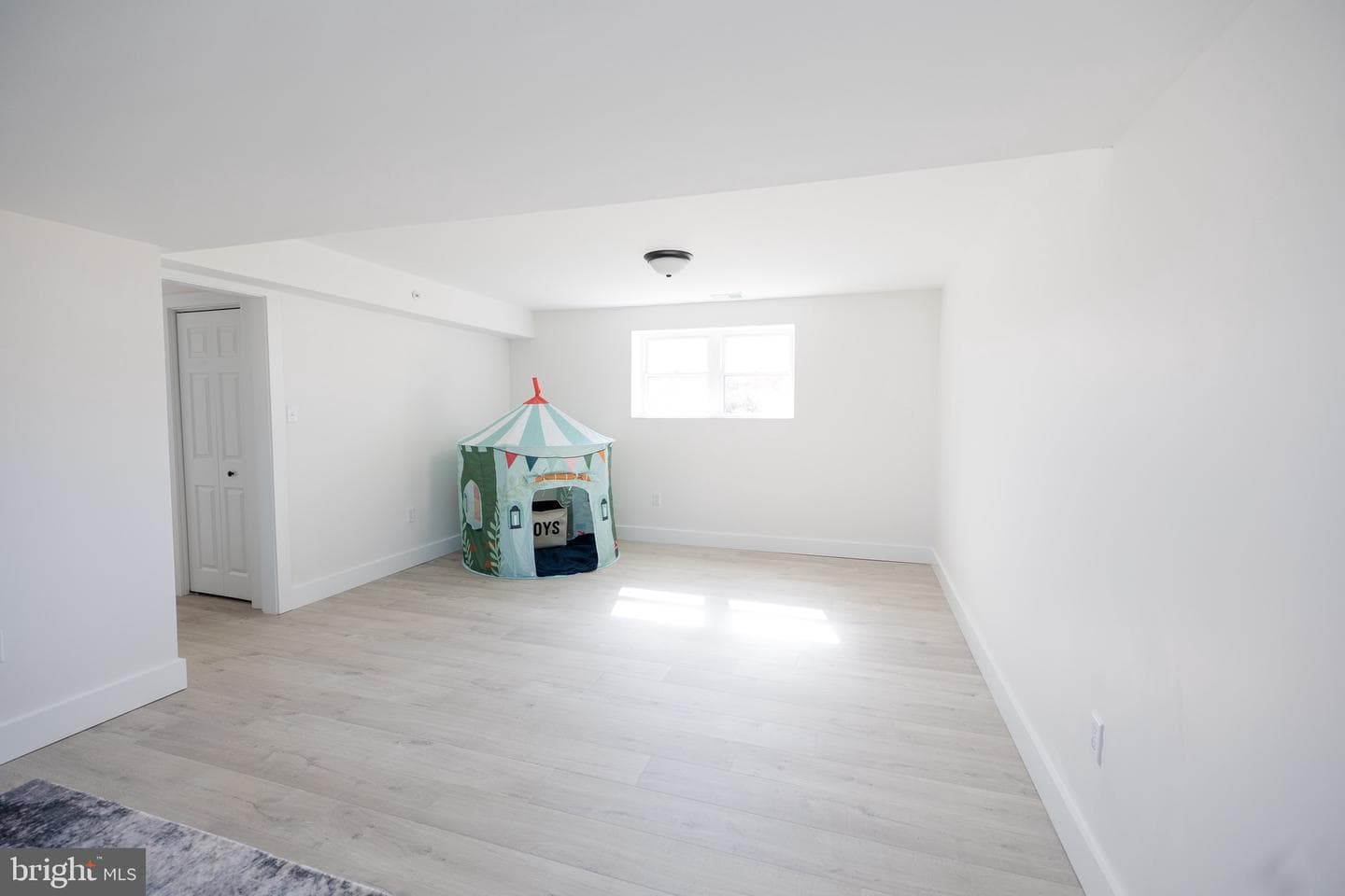 6 Valley Bend Road photo 32
