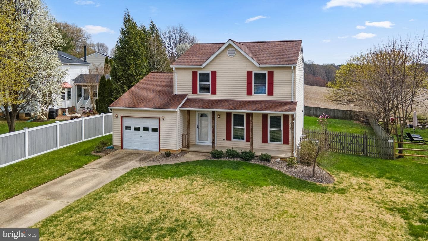 1359 Becket Road photo 1