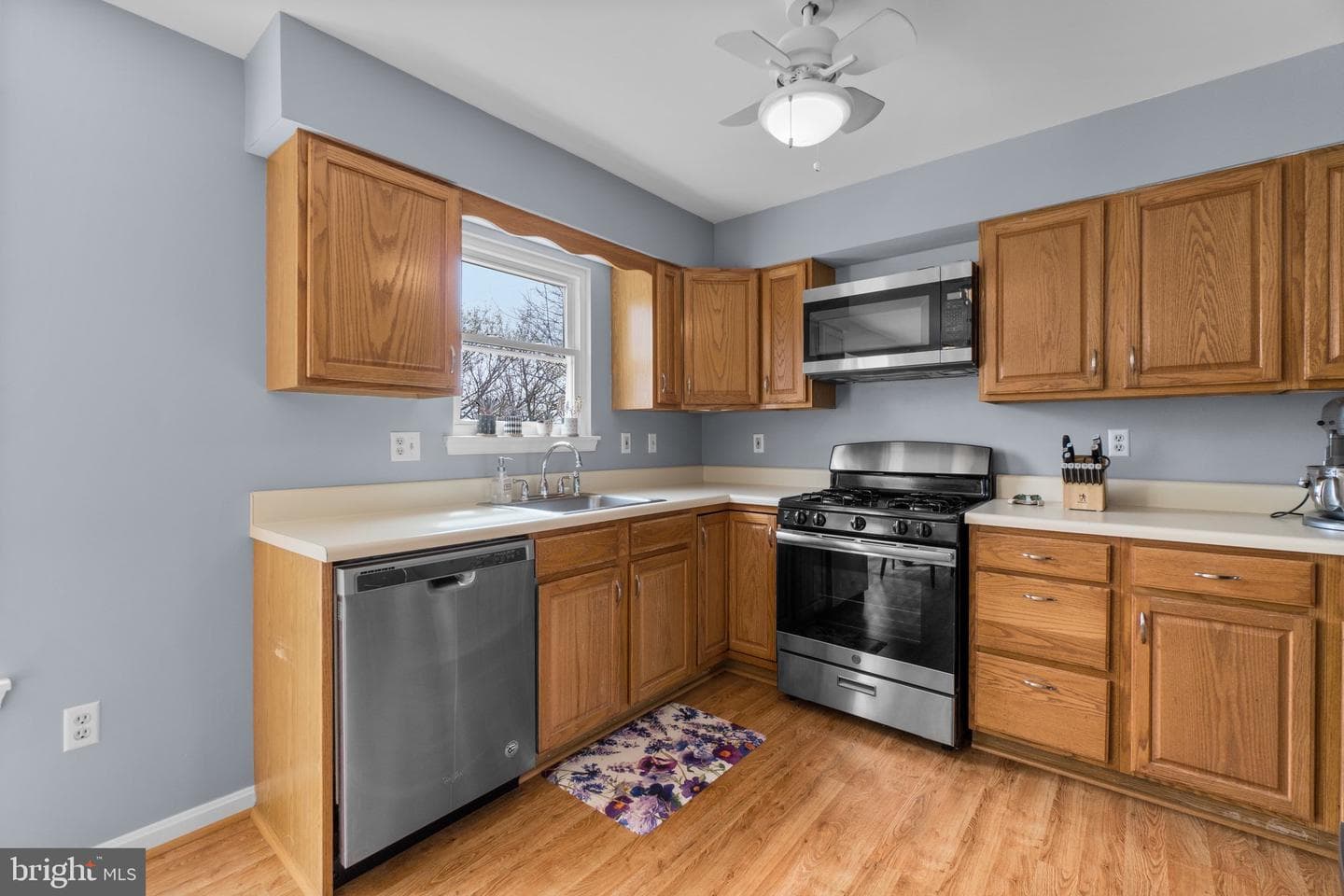 1359 Becket Road photo 10