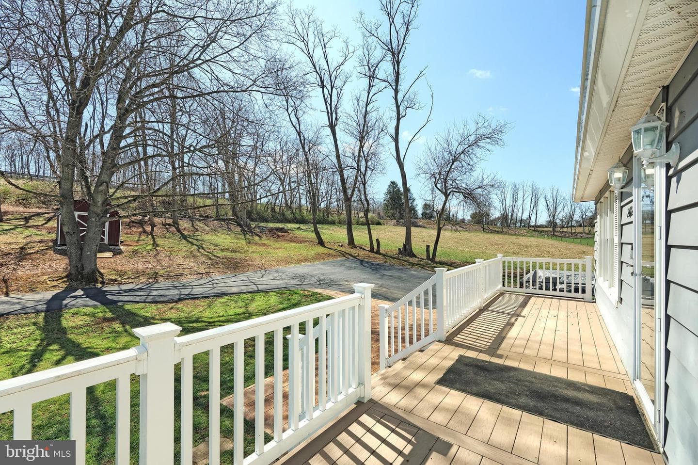 2462 Manchester Road photo 29
