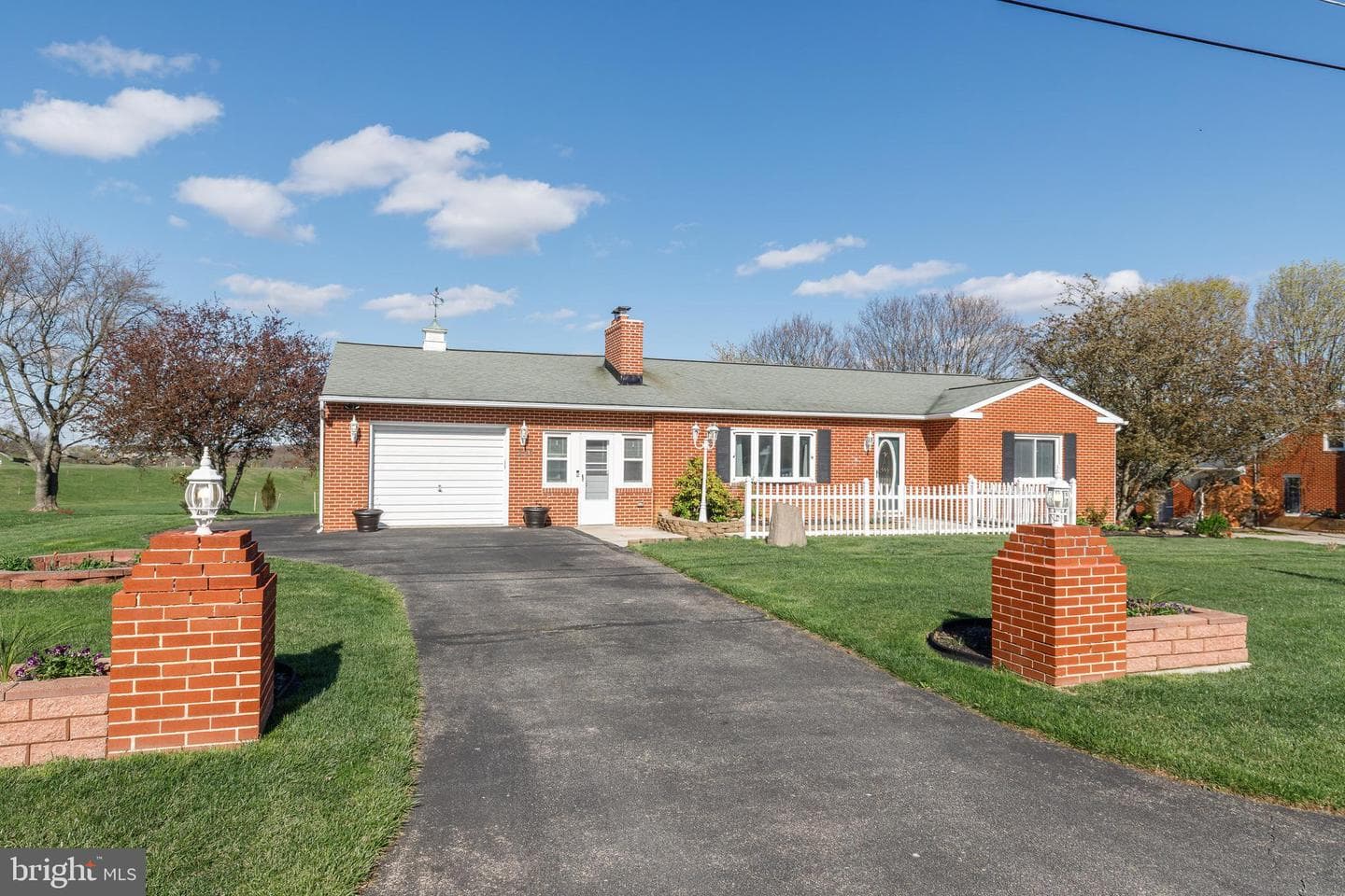 237 Bezold Avenue photo 2