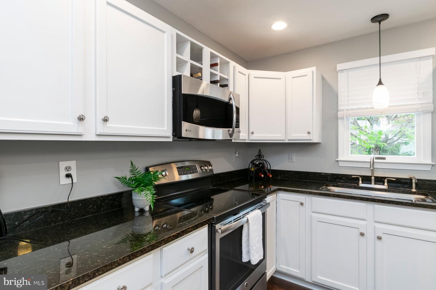 408 Stacy Lee Court photo 15