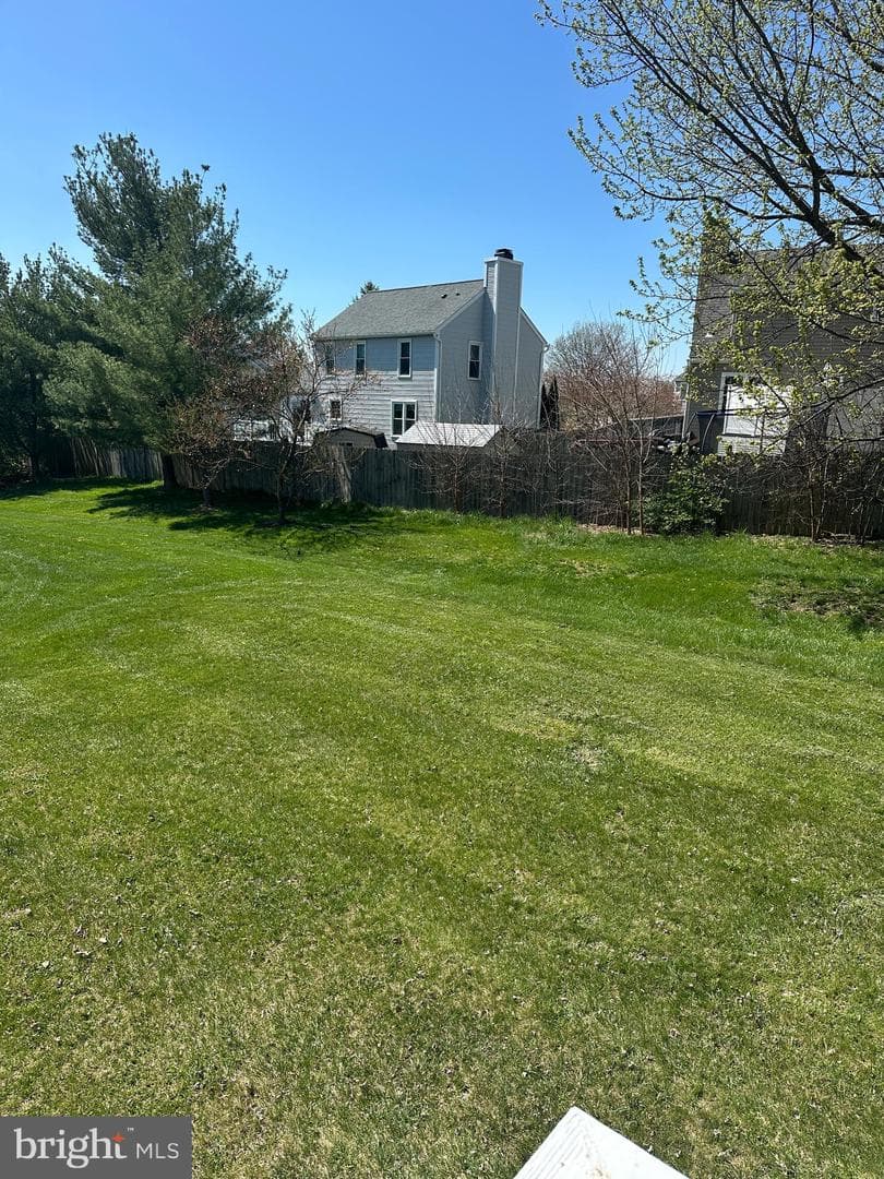408 Stacy Lee Court photo 5