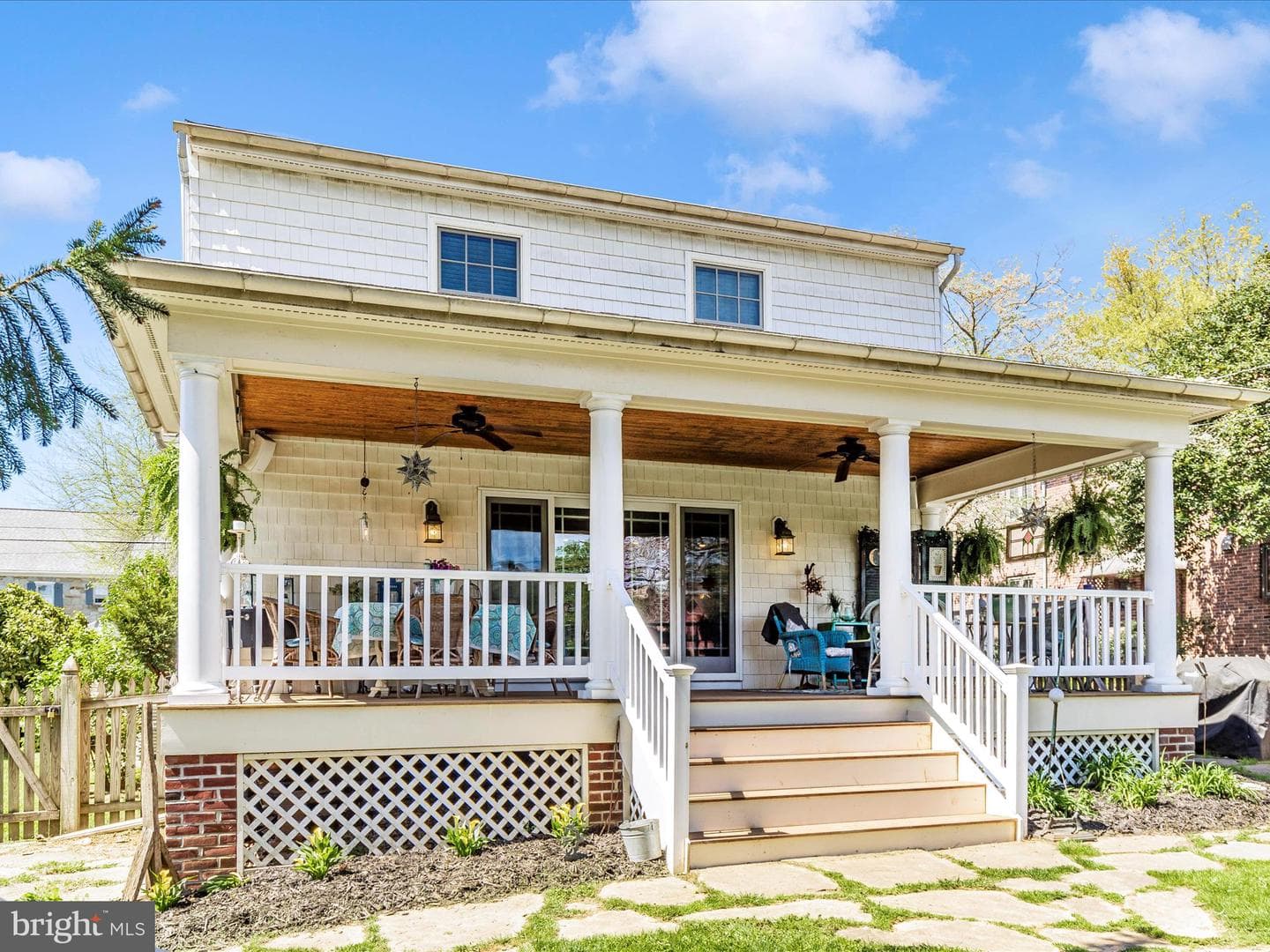 64 W Green Street photo 11