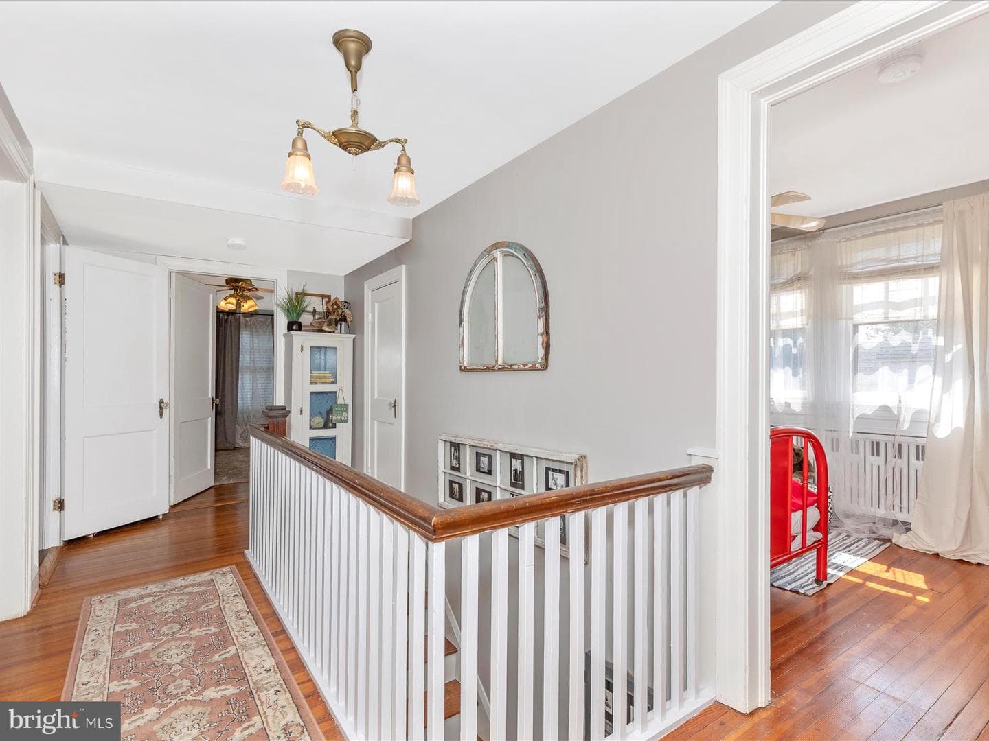 64 W Green Street photo 37