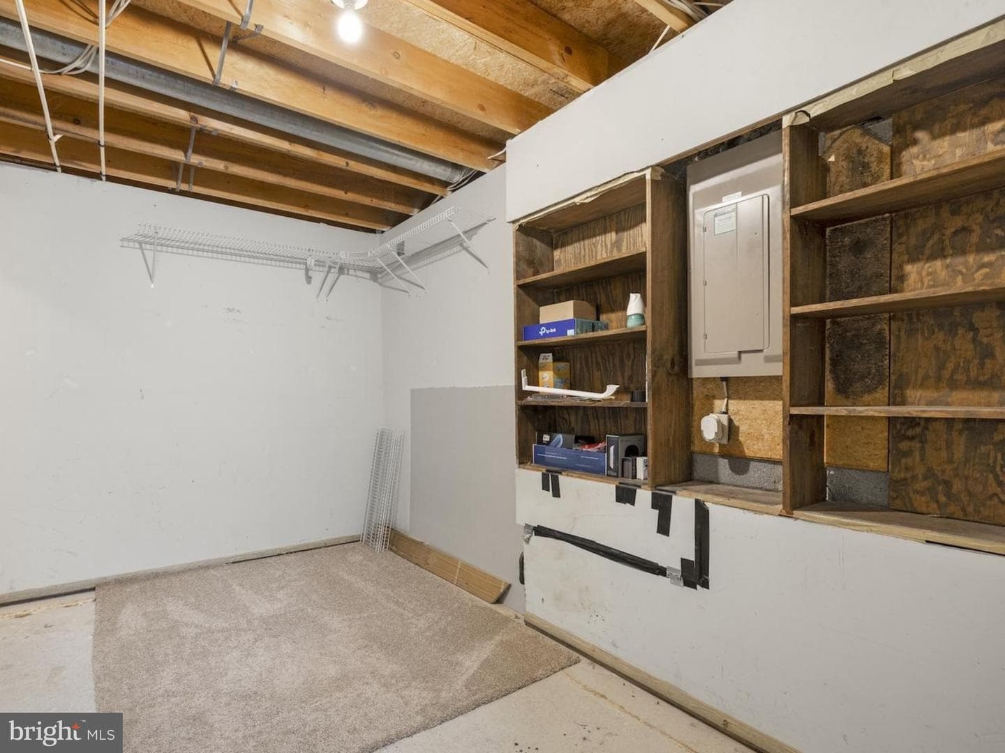 364 Logan Drive photo 32
