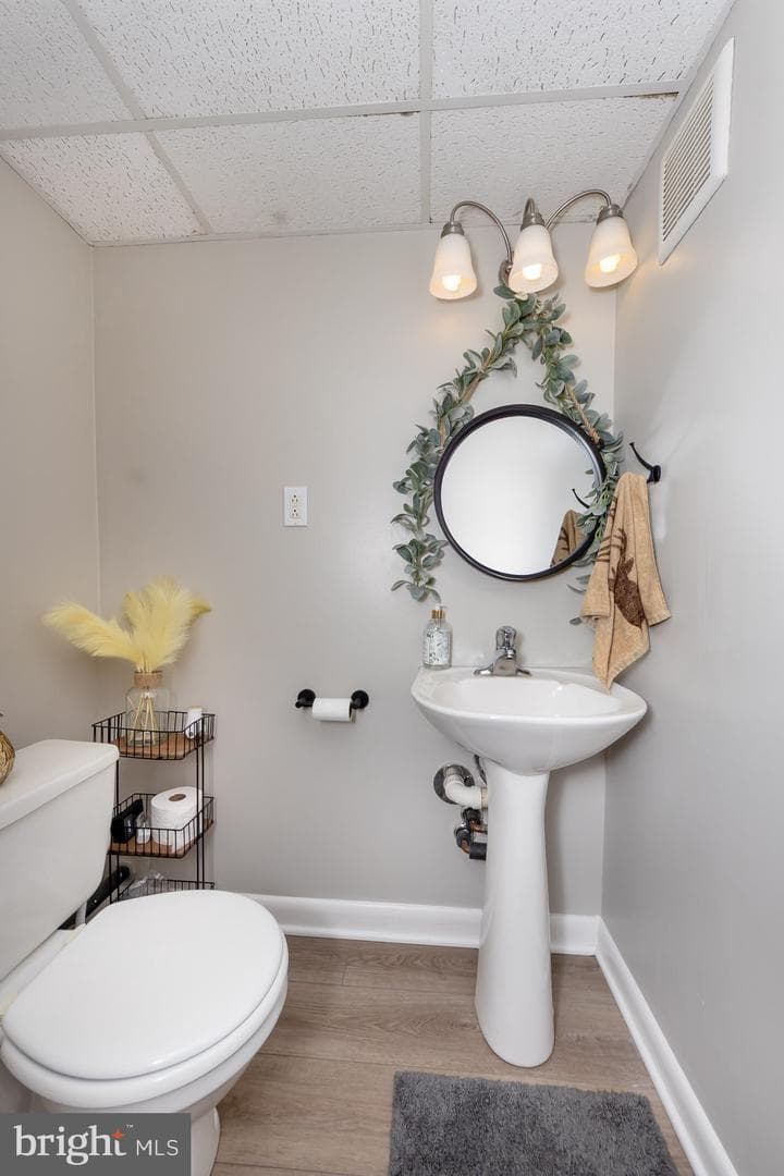 706 Riley Court photo 58