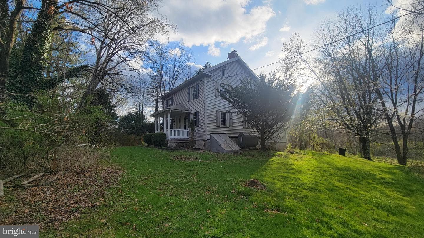 2860 E Mayberry Rd photo 38