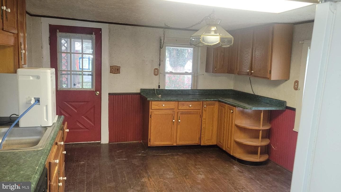 2860 E Mayberry Rd photo 8