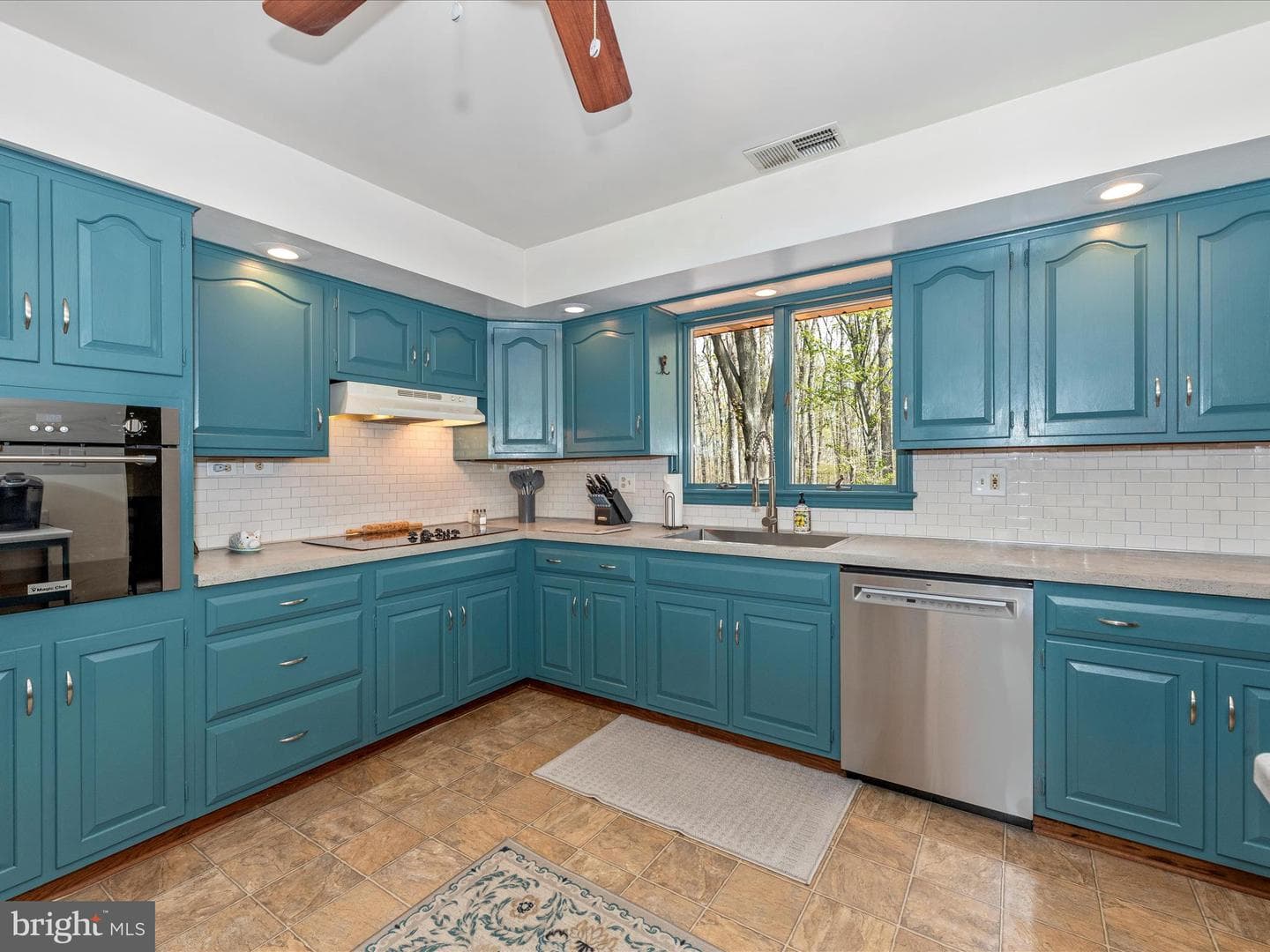 1811 Hampstead Mexico Road photo 16