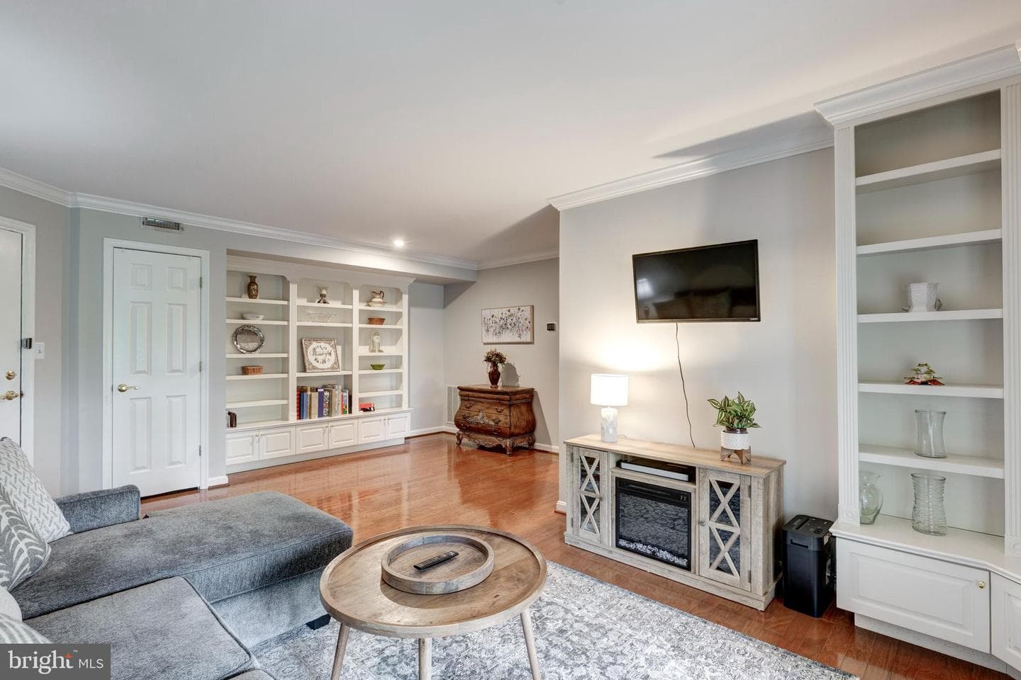 3820 Normandy Drive #3b photo 5