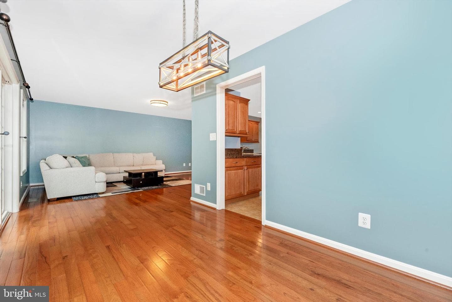 1137 Arnold Road photo 16