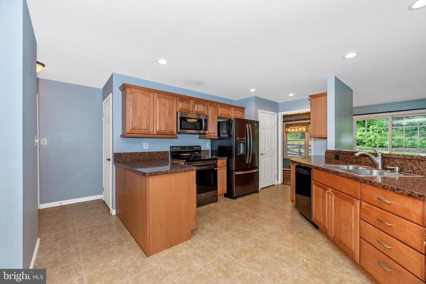 1137 Arnold Road photo 22
