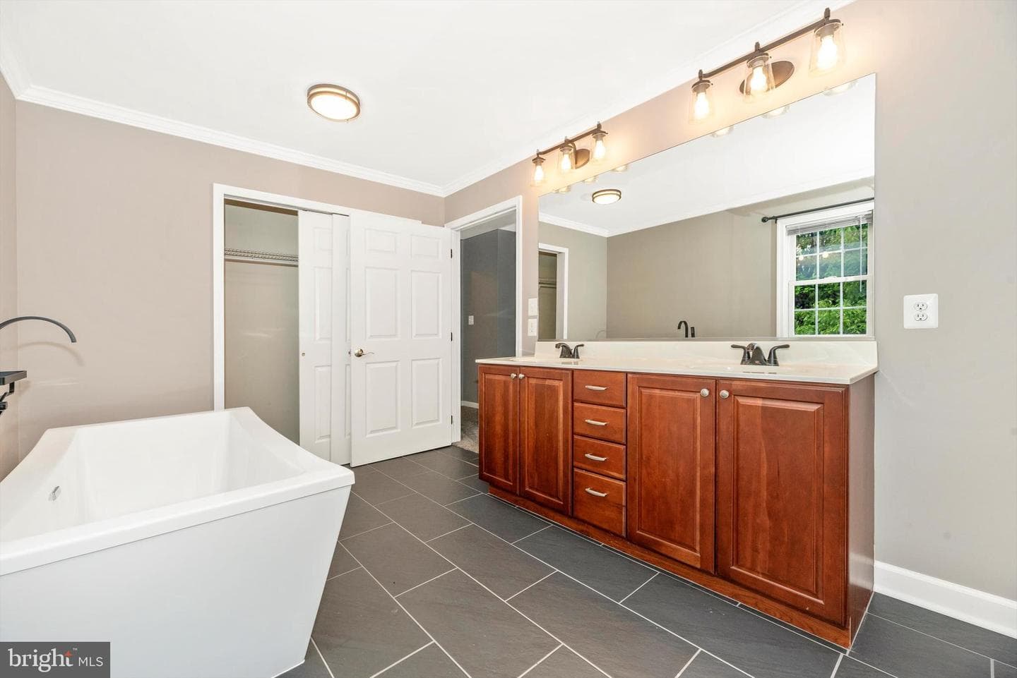 1137 Arnold Road photo 28