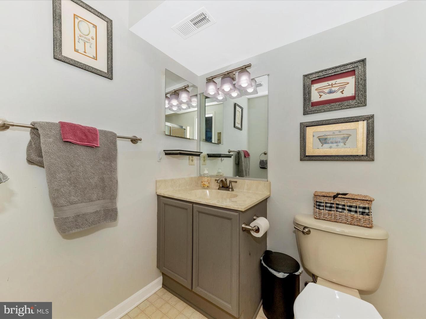 302 Troon Circle photo 24