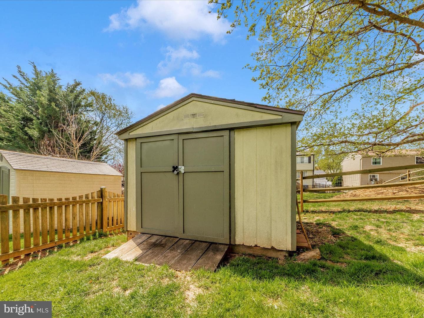 302 Troon Circle photo 32