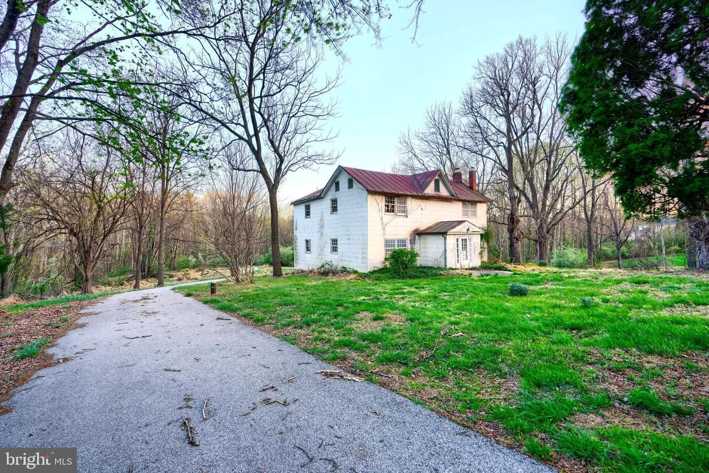 1873 Lakeland Drive photo 3