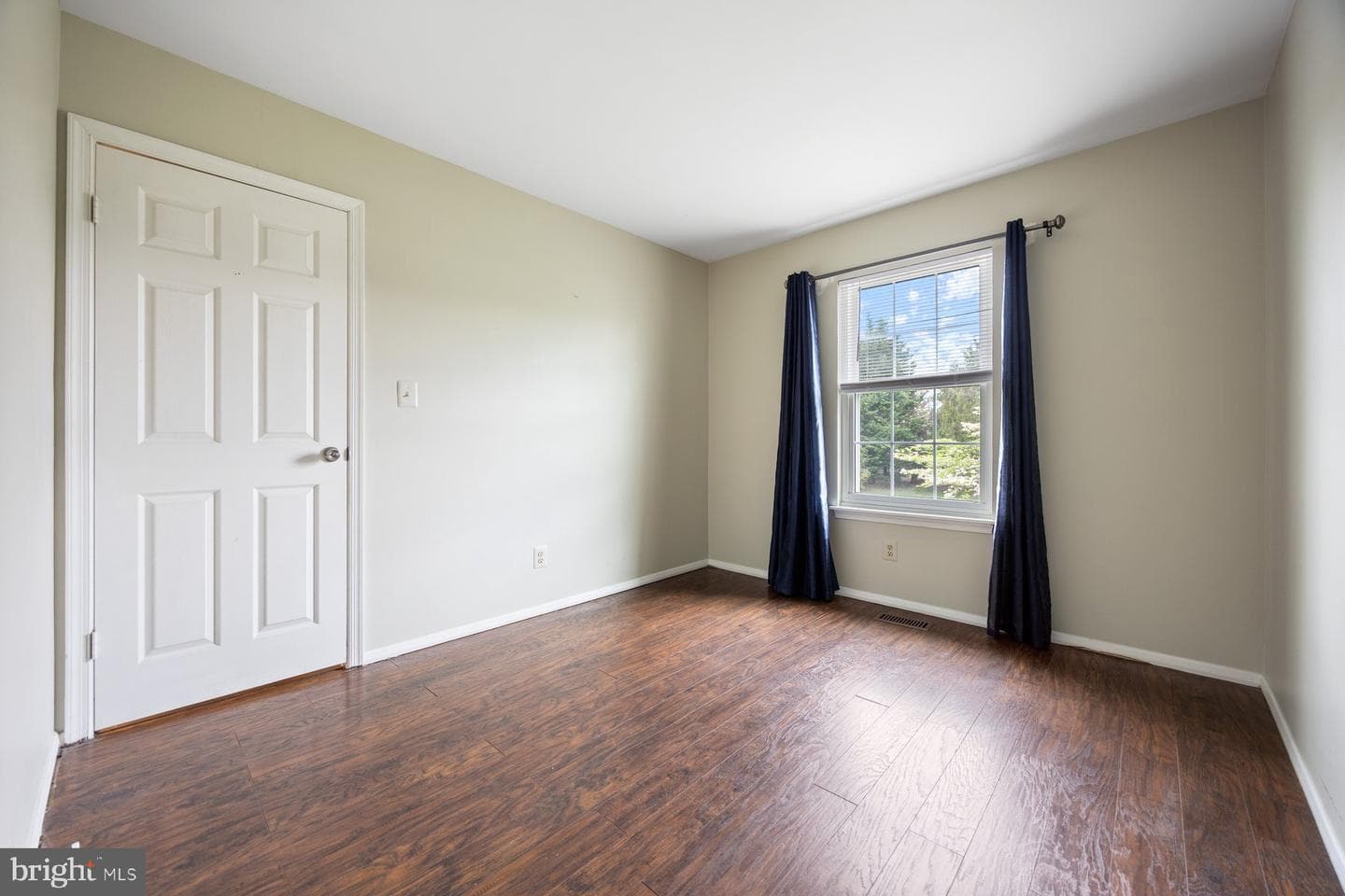 370 Logan Drive photo 24