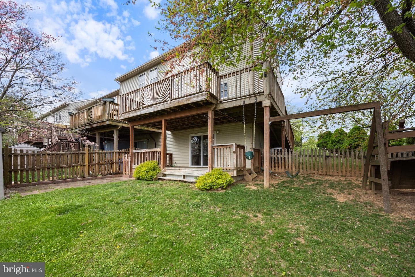 370 Logan Drive photo 35