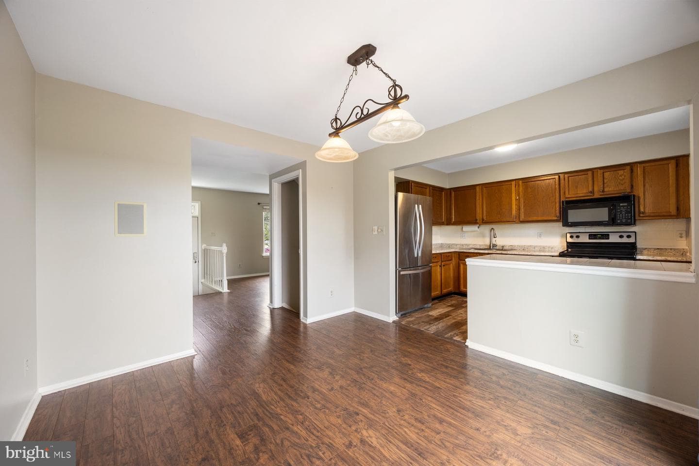 370 Logan Drive photo 8