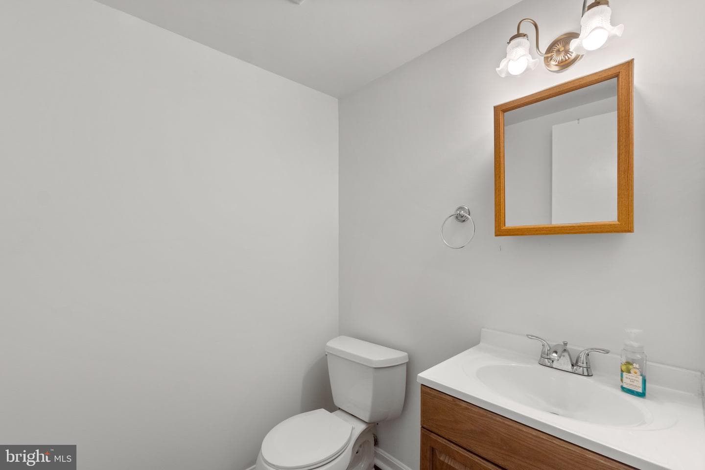 3403 Pine Circle N photo 35