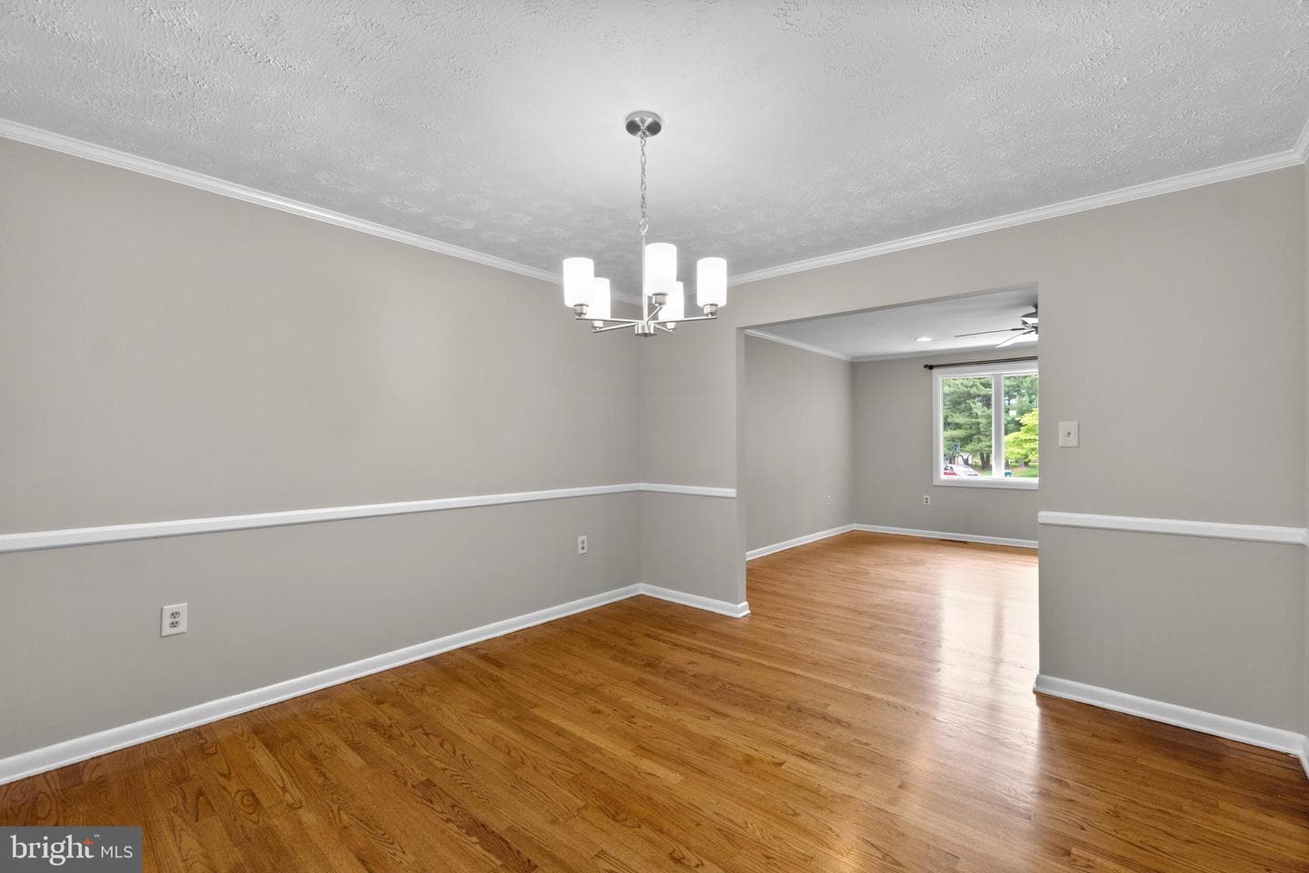 3403 Pine Circle N photo 6