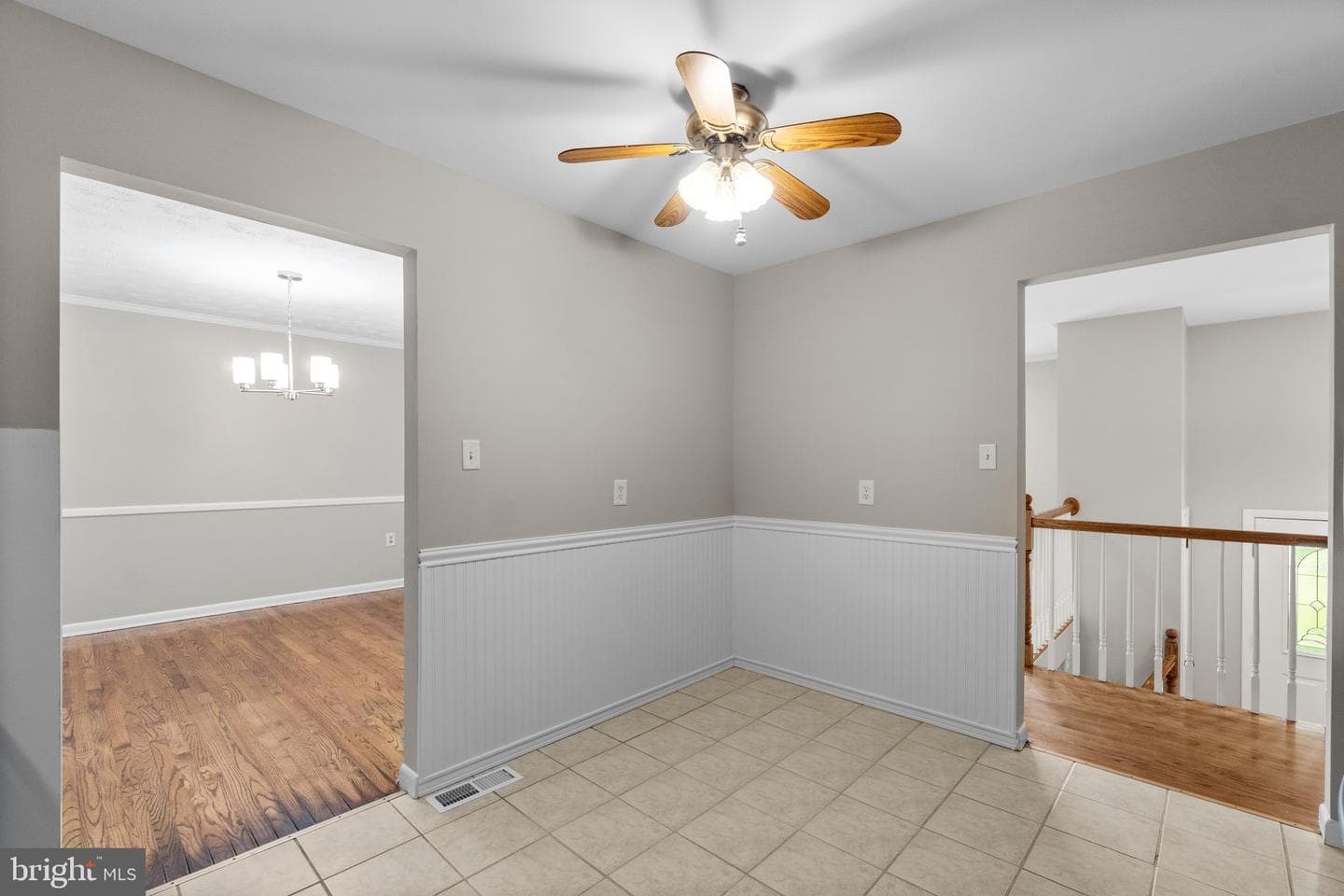 3403 Pine Circle N photo 9