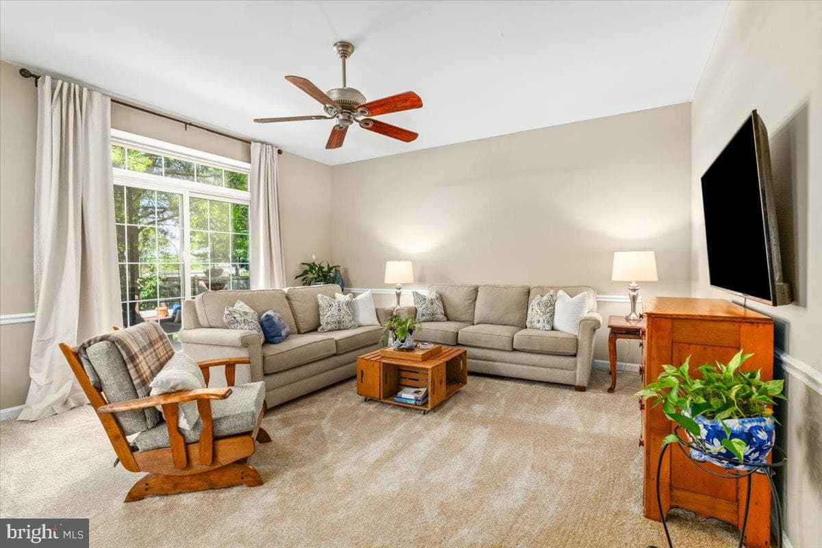 1800 Fallstaff Court photo 21
