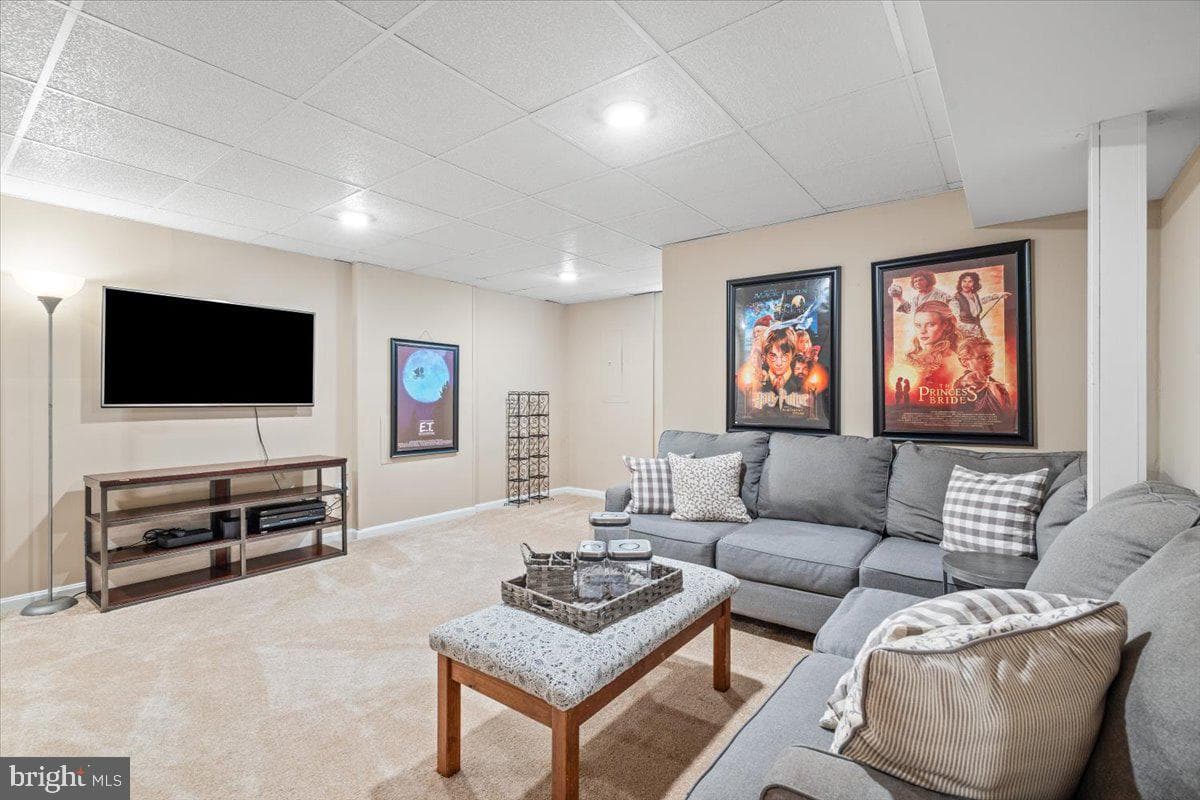 1800 Fallstaff Court photo 40