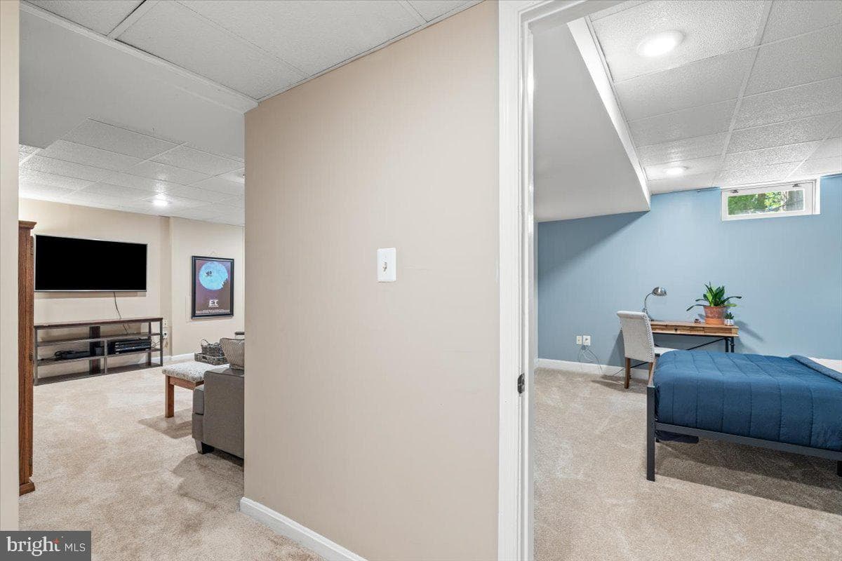 1800 Fallstaff Court photo 41