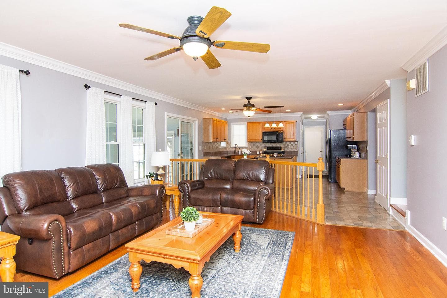 897 Caren Drive photo 10