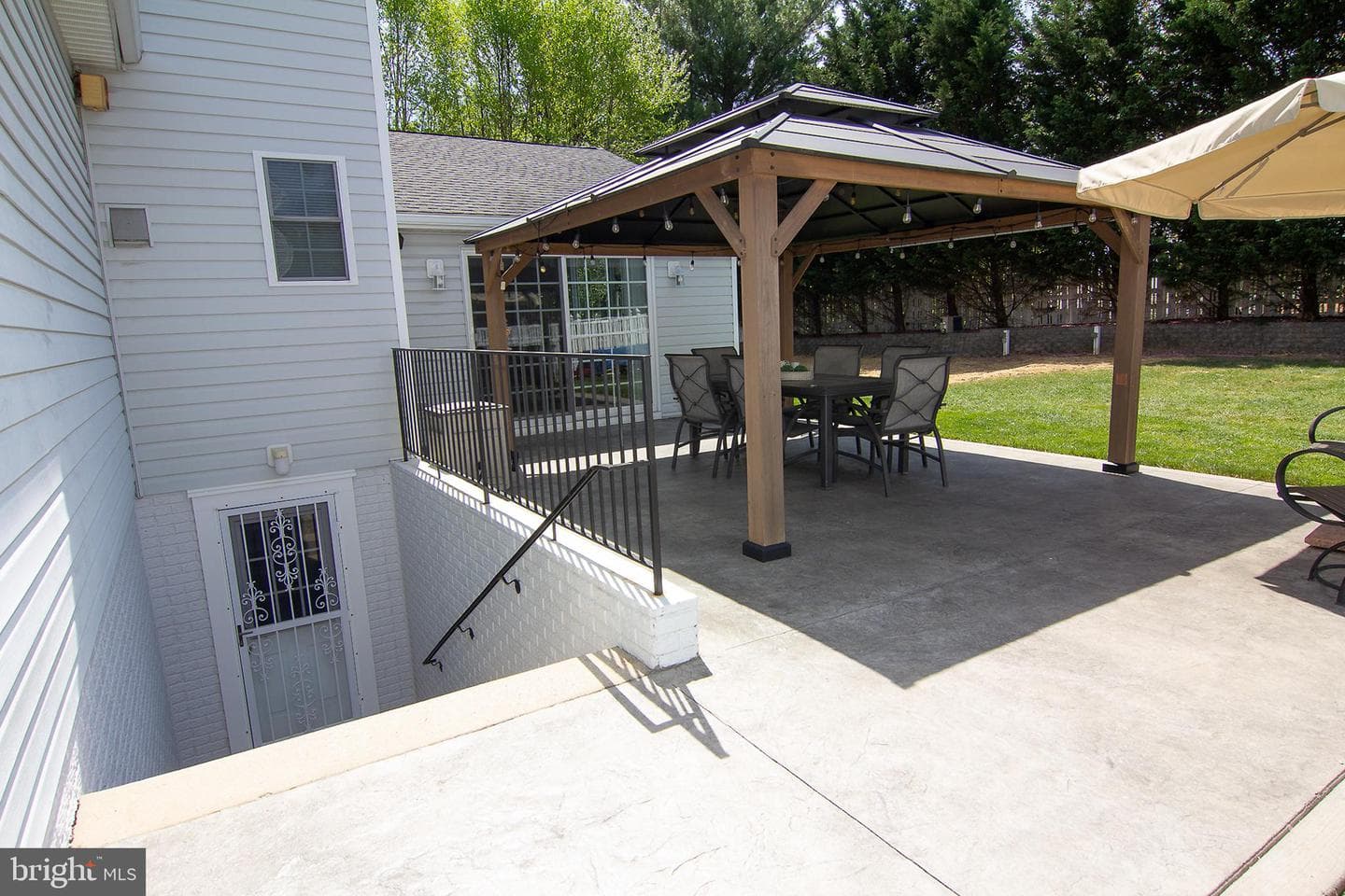 897 Caren Drive photo 45