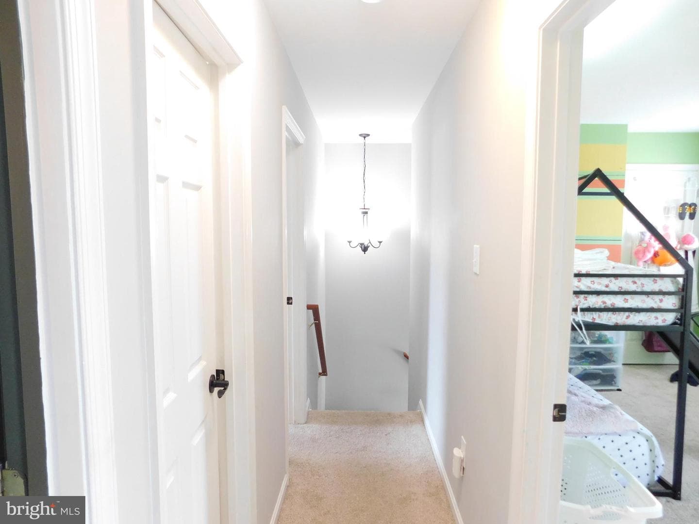 98 Crimson Avenue photo 17