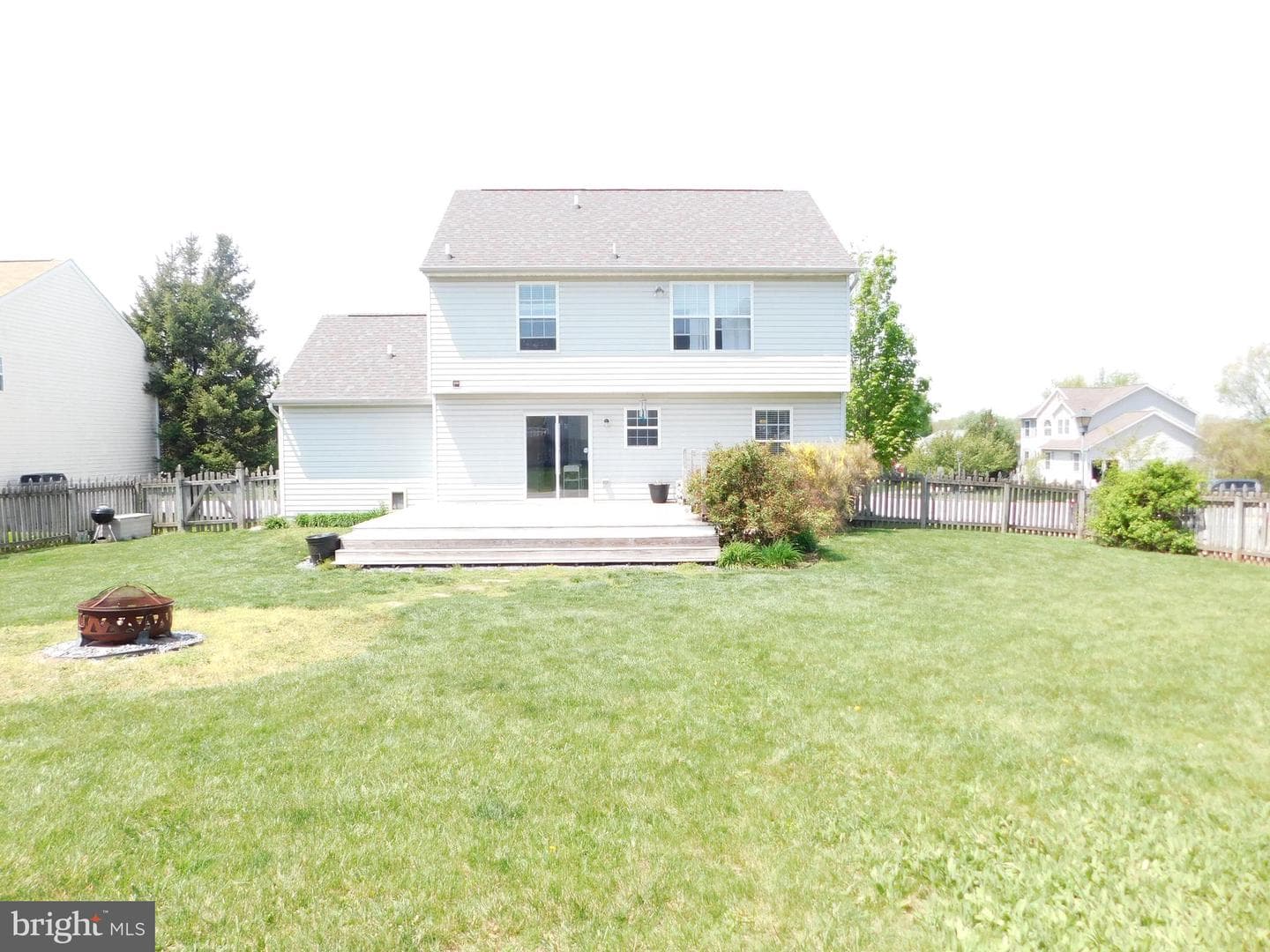 98 Crimson Avenue photo 39